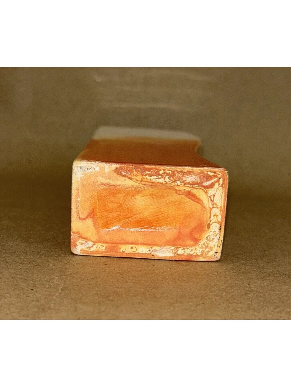 Hand painted orange and white vase with painted gecko 5.5 in tall -signed